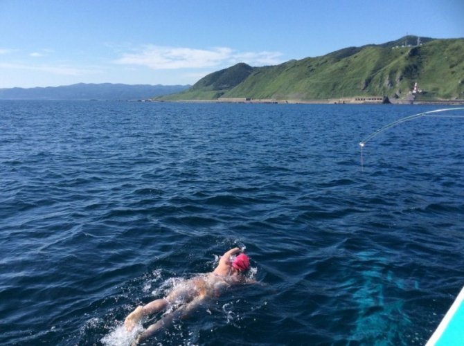 almost there - Abhejali swimming Tsugaru Strait